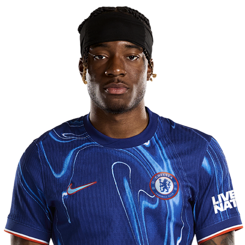 Noni Madueke in Chelsea kit