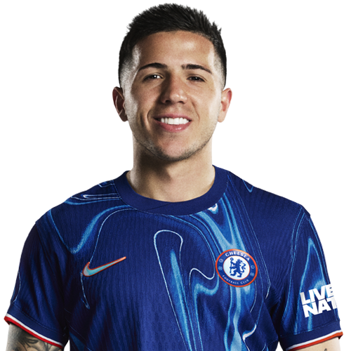 Enzo Fernández in Chelsea kit