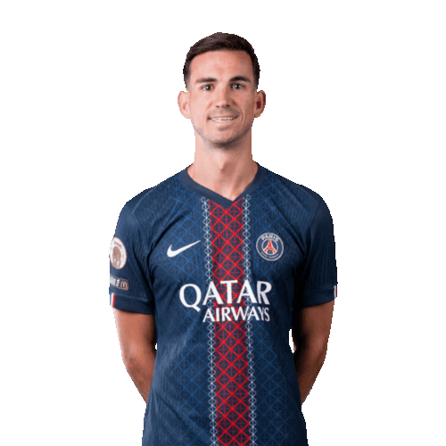 Fabián Ruiz in PSG kit